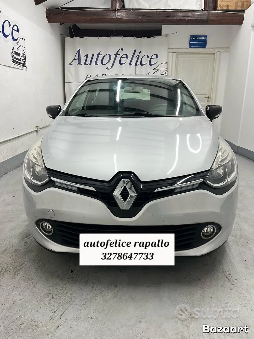 Renault Clio 2014 photo 2
