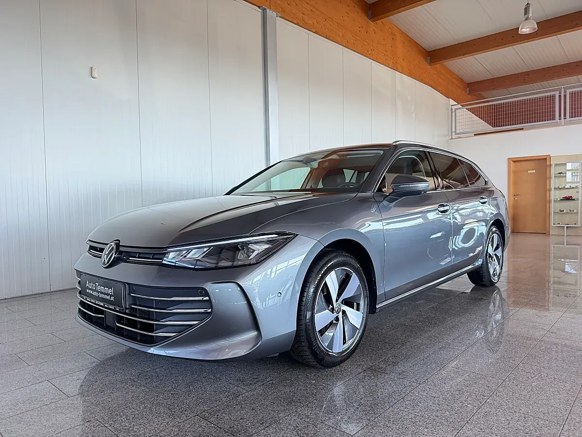 Volkswagen Passat 2026 photo 2