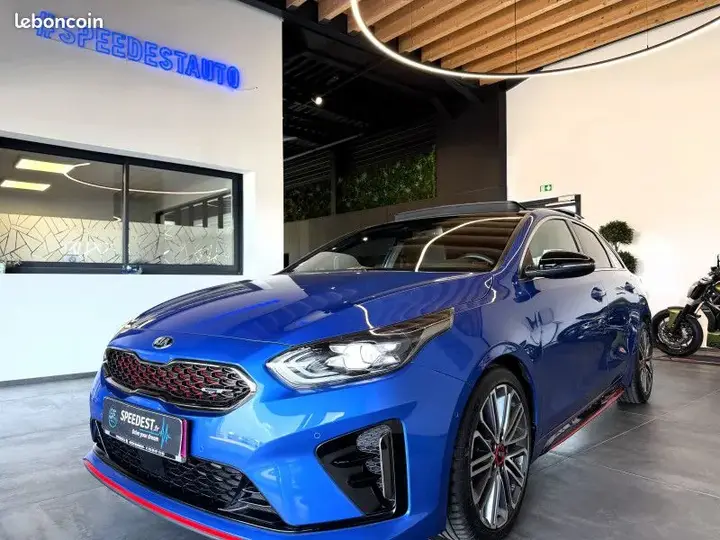 Kia Proceed