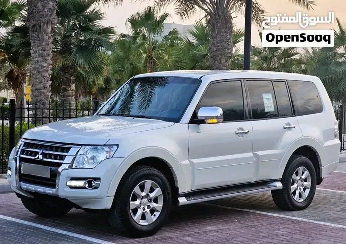 Mitsubishi Pajero 2017 photo 4