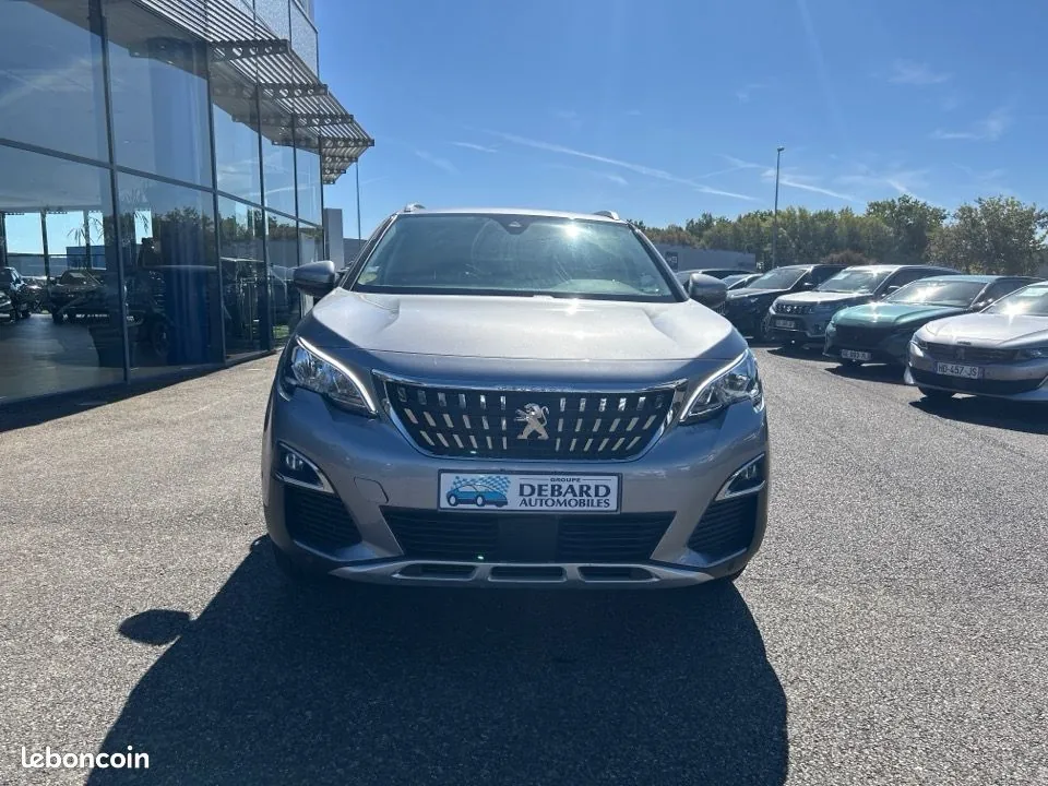 Peugeot 3008 2019 photo 2