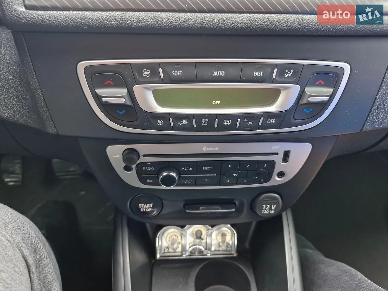 Renault Megane 2013 photo 3