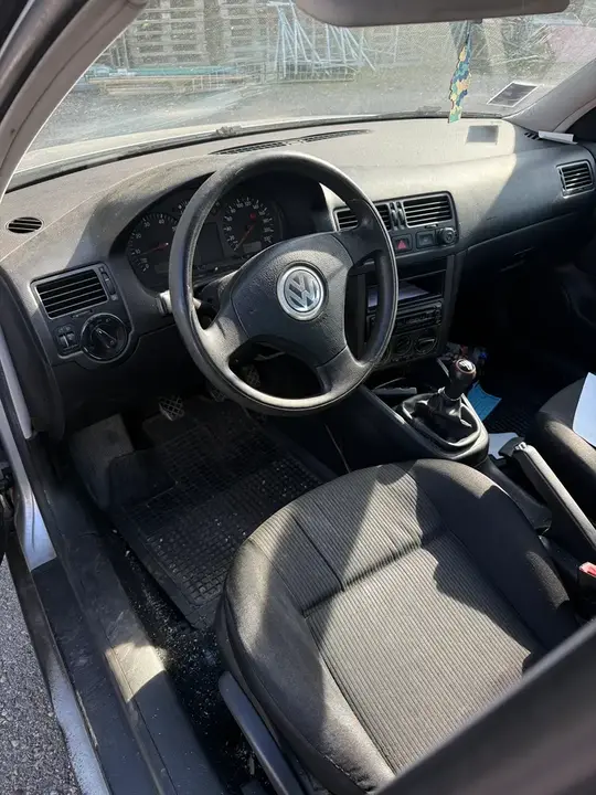 Volkswagen Bora 2003 photo 2