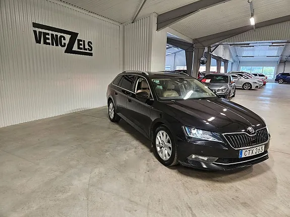 Skoda Superb 2017 photo 2