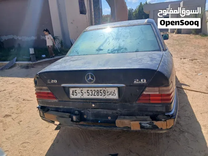 Mercedes-Benz E-Class 1995 photo 2