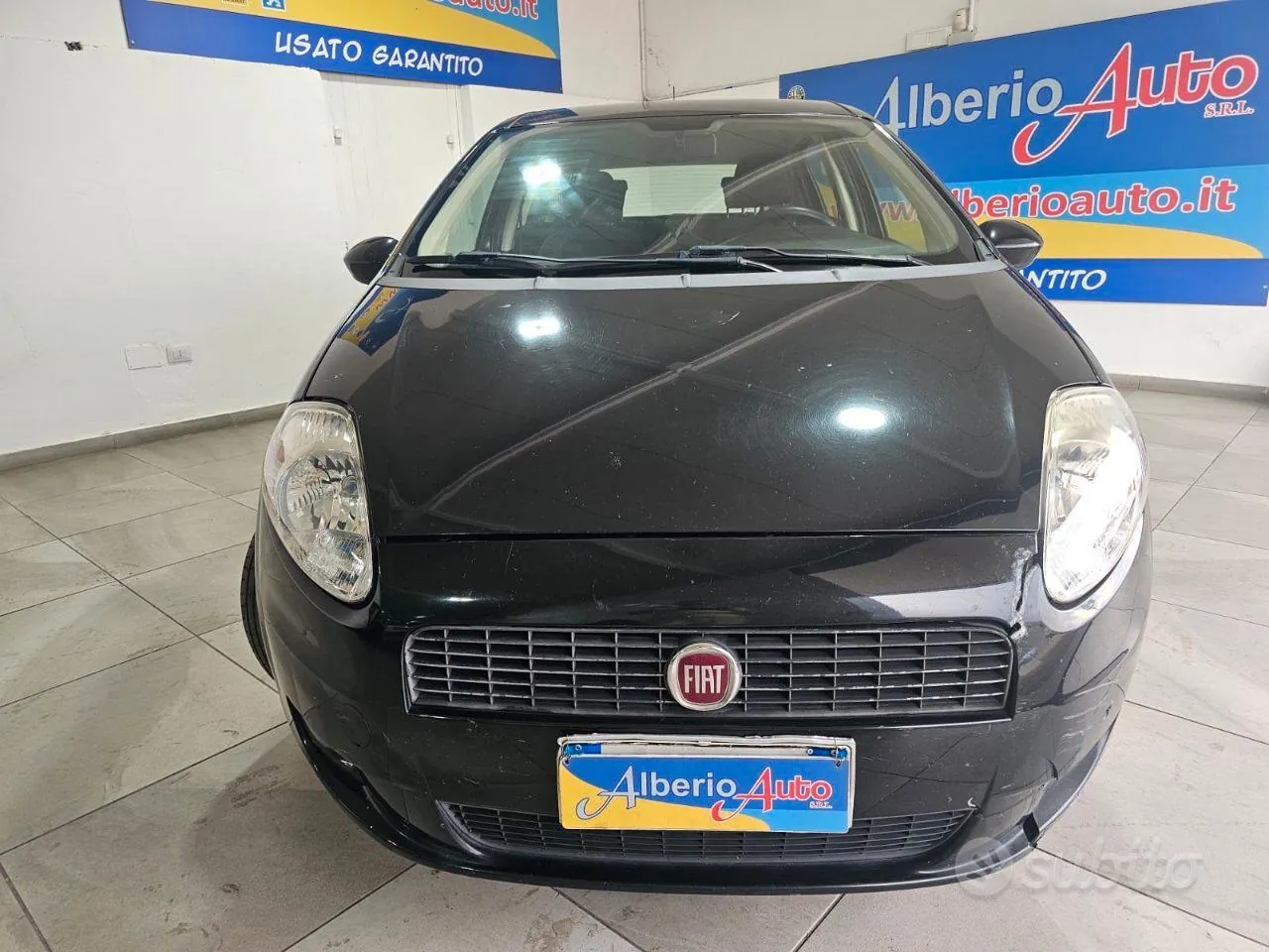 Fiat Grande Punto 2008 photo 2