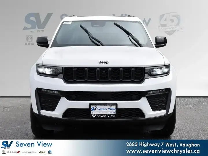 Jeep Grand Cherokee 2026 photo 2