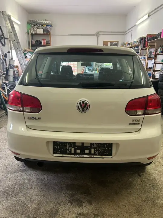 Volkswagen Golf 2009 photo 2