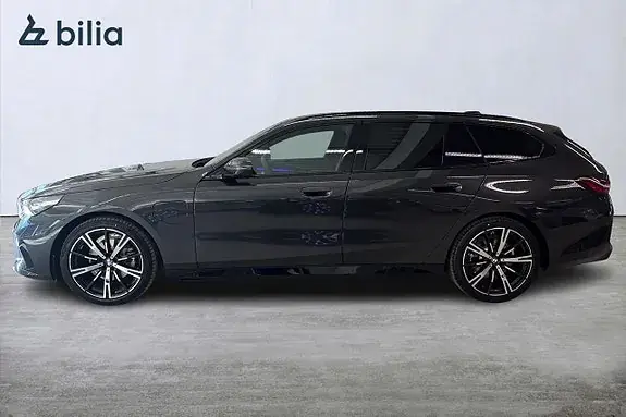 BMW 530E 2026 photo 3