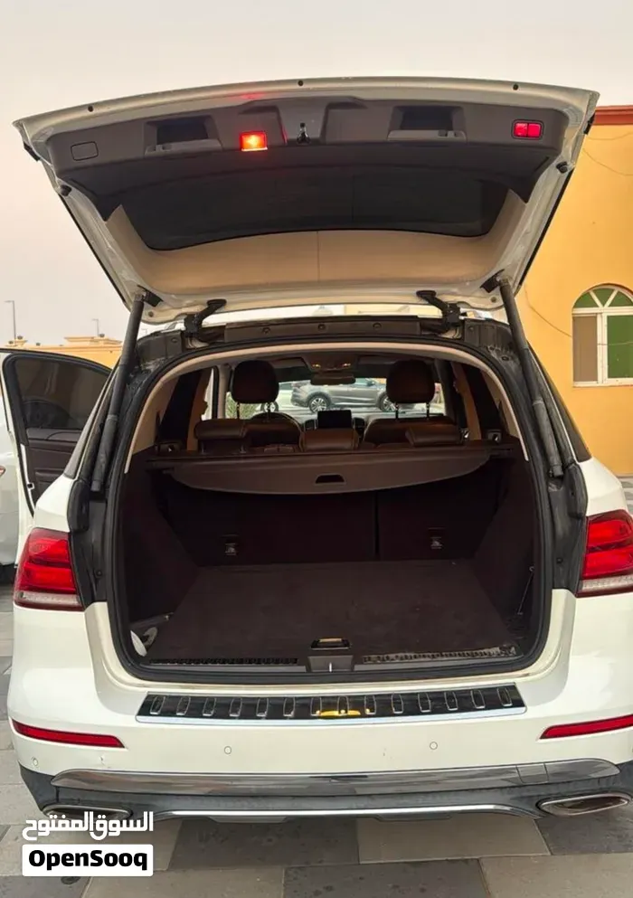 Mercedes-Benz Gle 400 2017 photo 2