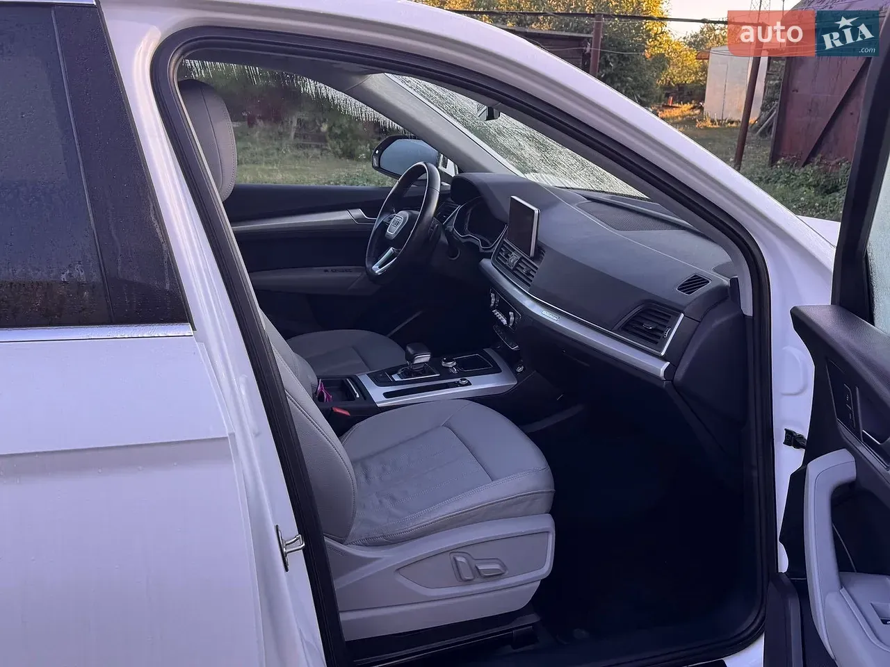Audi Q5 2018 photo 2