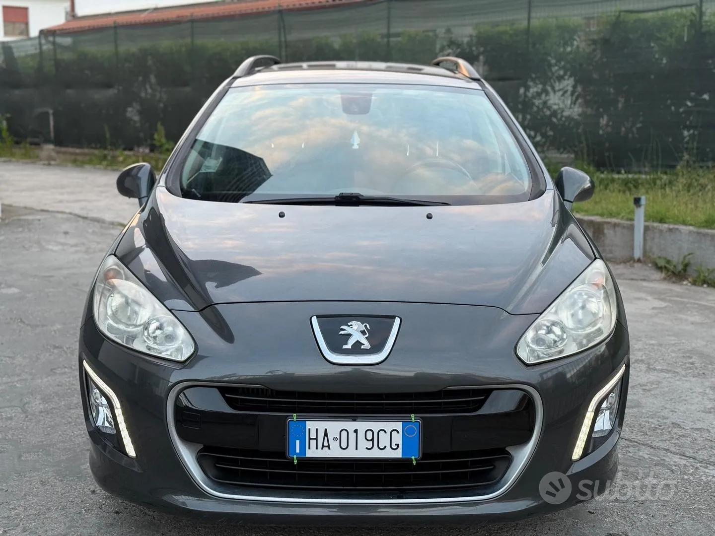 Peugeot 308 2013 photo 4