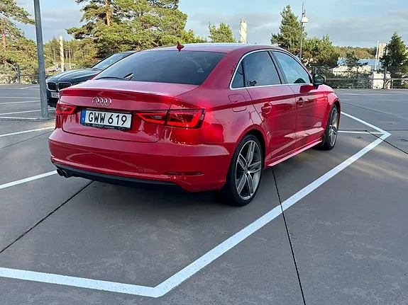 Audi A3 2016 photo 3