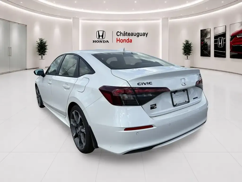 Honda Civic 2026 photo 4