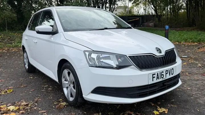 Skoda Fabia 2016 photo 3