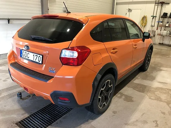 Subaru Xv 2012 photo 3