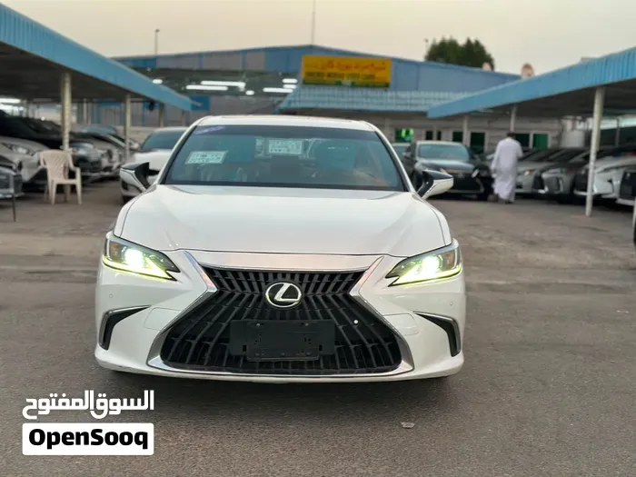 Lexus Es300