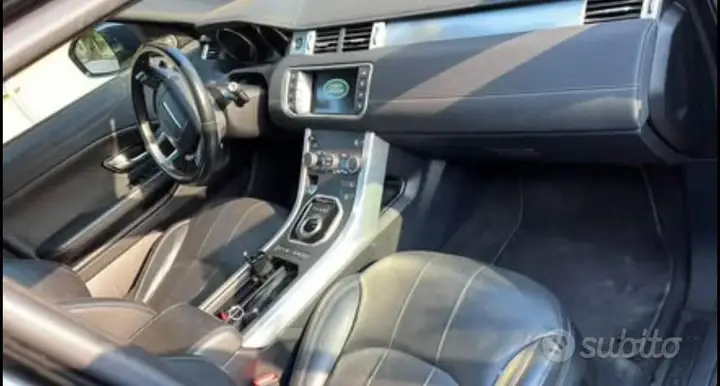 Land Rover Range Rover Evoque 2016 photo 4