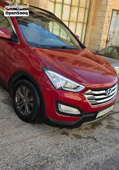 Hyundai Santa Fe 2013 photo 2