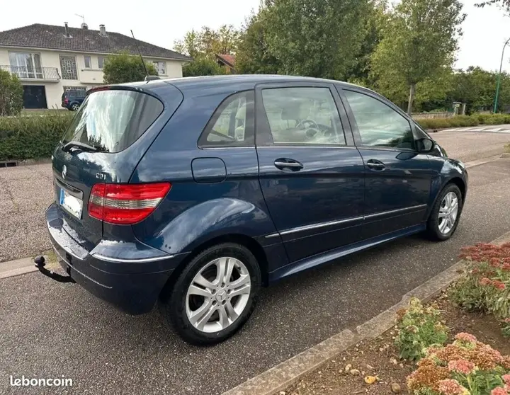 Mercedes-Benz B-Class 2006 photo 2