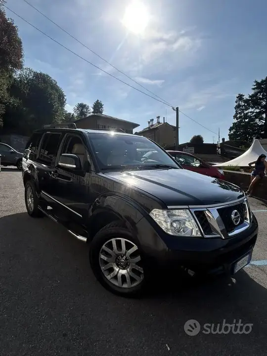 Nissan Pathfinder 2011 photo 4
