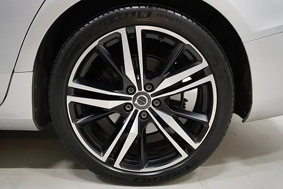 Volvo V60 2020 photo 5