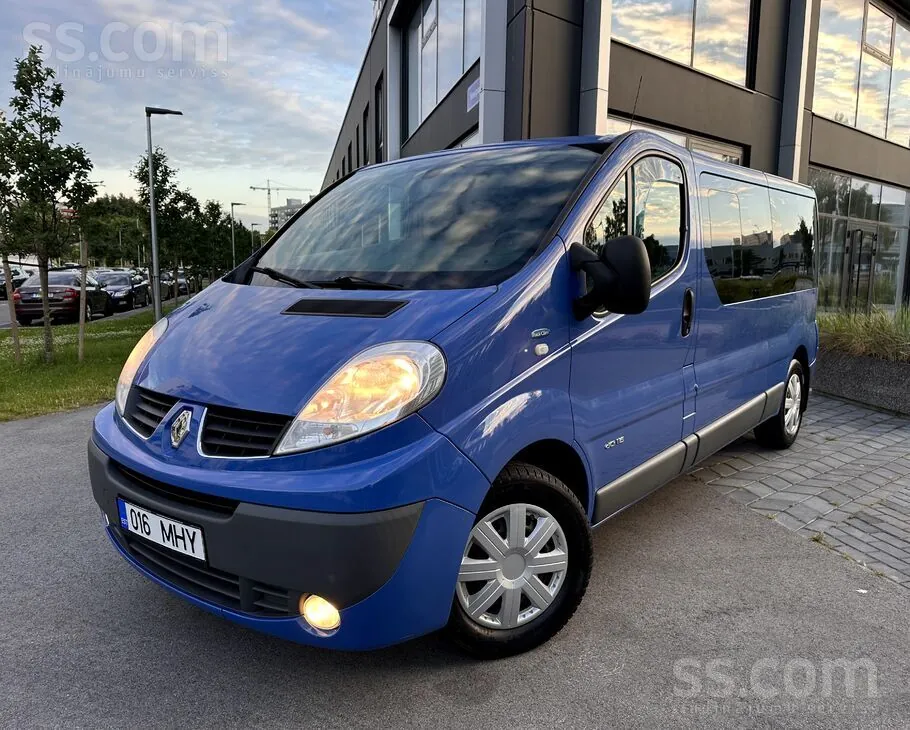 Renault Trafic 2013 photo 3