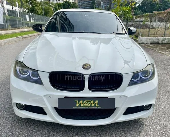 BMW 320I