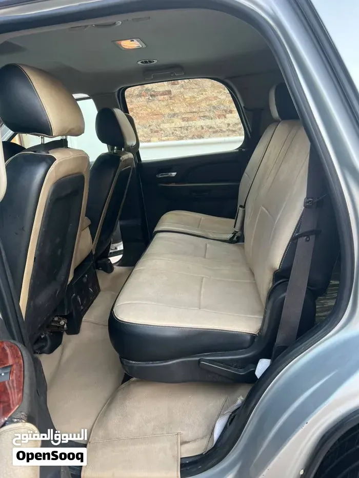Chevrolet Tahoe 2011 photo 3