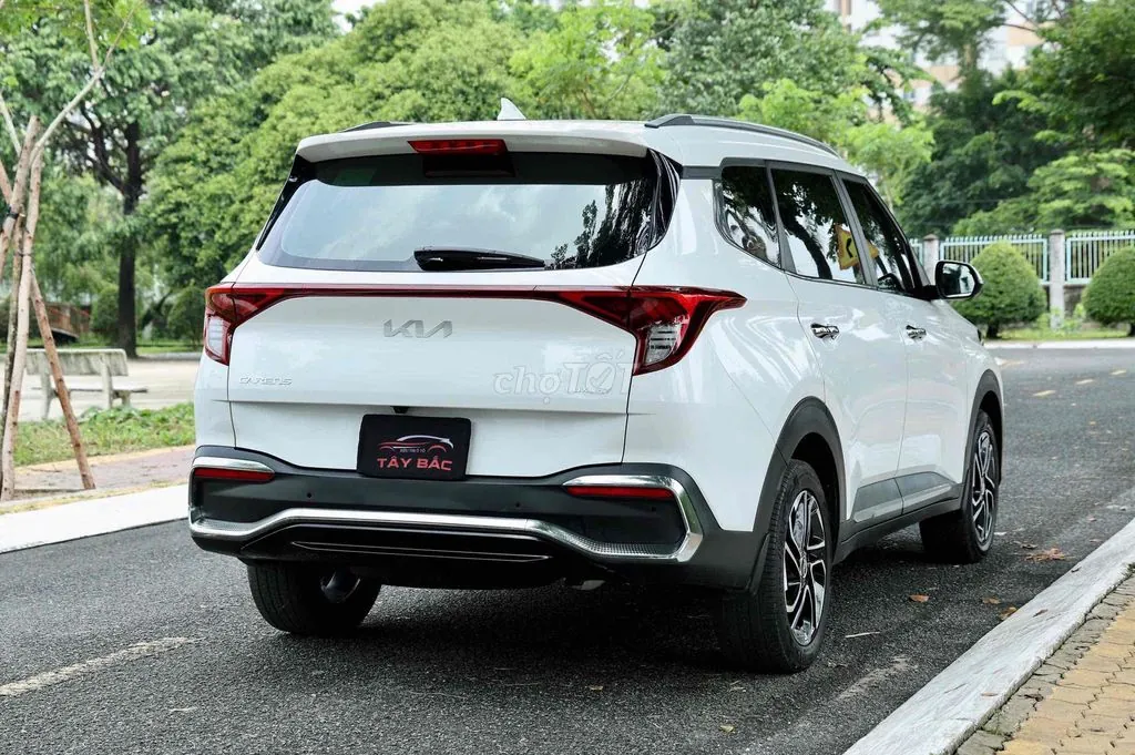 Kia Carens 2024 photo 5