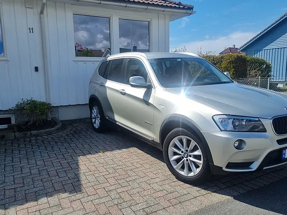BMW X3 2011 photo 2