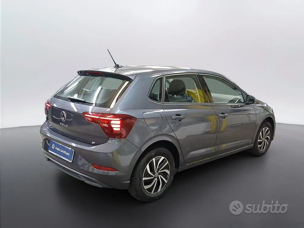 Volkswagen Polo 2023 photo 2