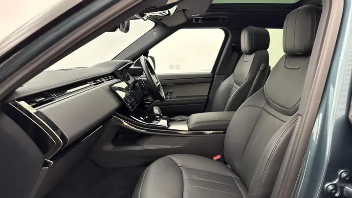 Land Rover Range Rover Sport 2025 photo 3