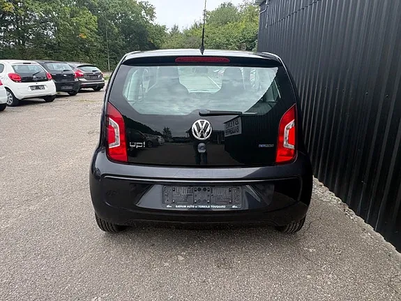 Volkswagen Up 2013 photo 5