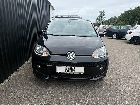 Volkswagen Up 2013 photo 2