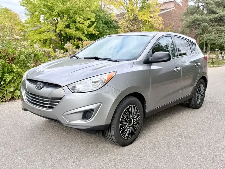 Hyundai Tucson 2012 photo 3