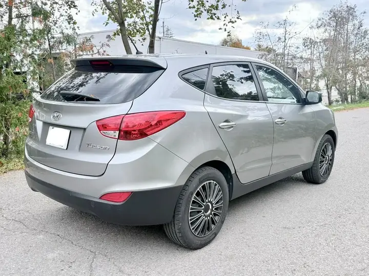 Hyundai Tucson 2012 photo 5