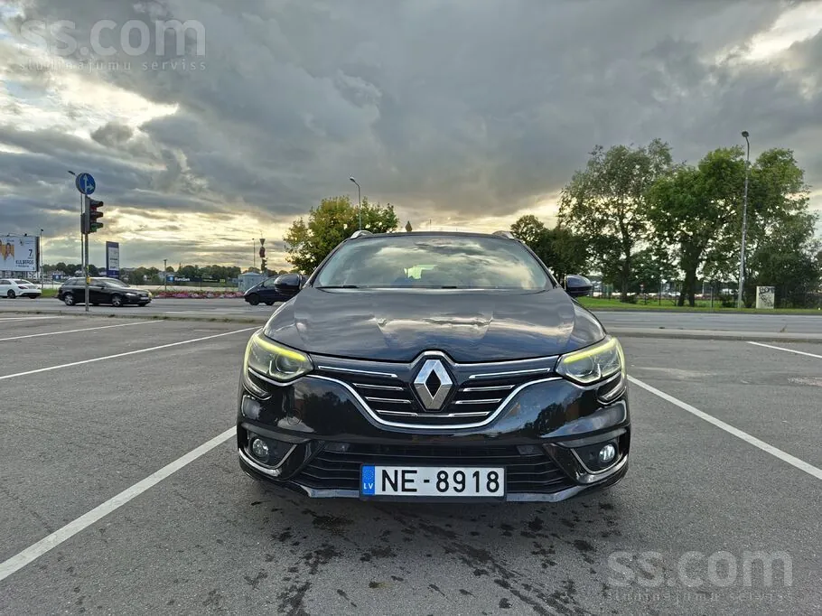 Renault Megane 2017 photo 2