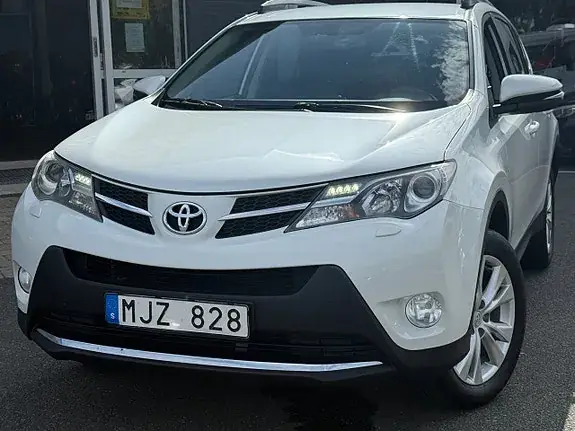 Toyota Rav4 2014 photo 2