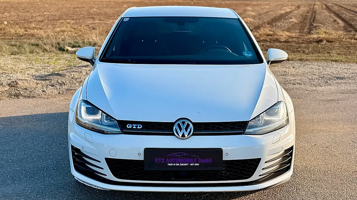 Volkswagen Golf 2016 photo 2