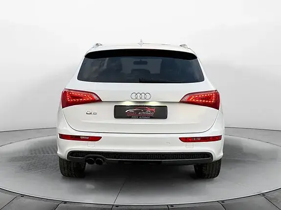 Audi Q5 2010 photo 4