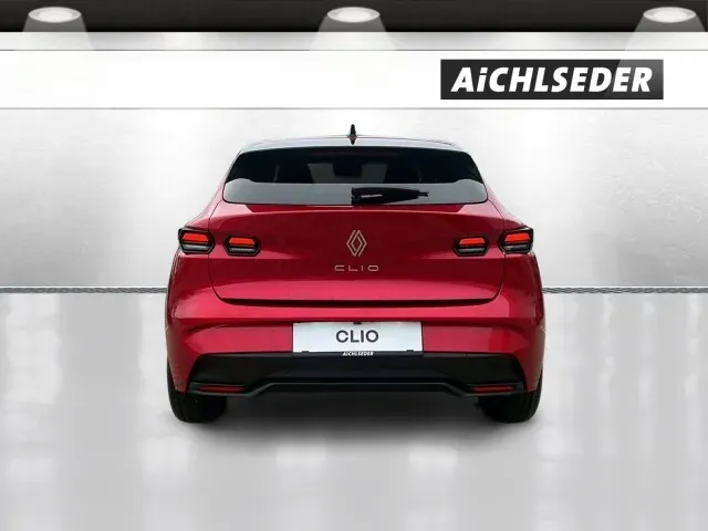 Renault Clio photo 3