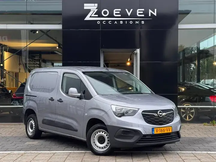 Opel Combo 2019 photo 2
