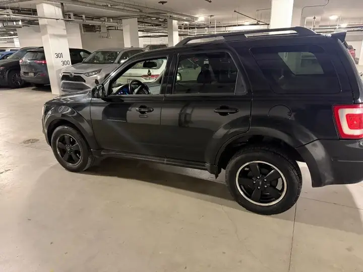 Ford Escape 2012 photo 4