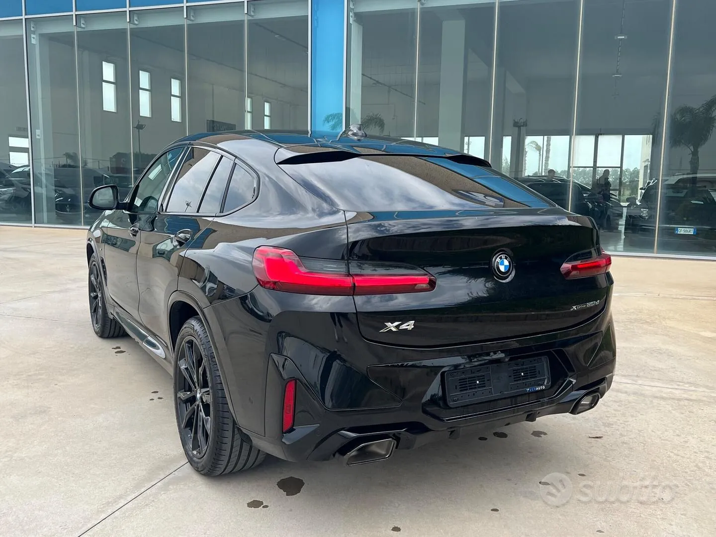 BMW X4 2025 photo 4