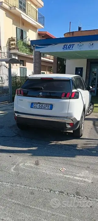 Peugeot 3008 2020 photo 2