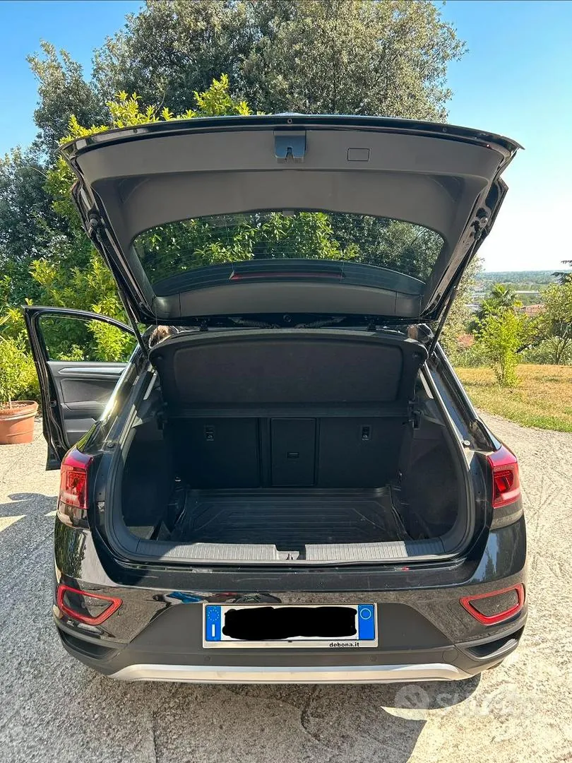 Volkswagen T-Roc 2023 photo 5