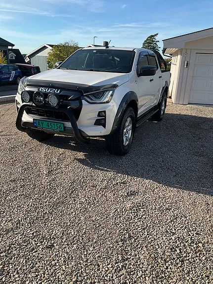 Isuzu D-Max 2022 photo 2