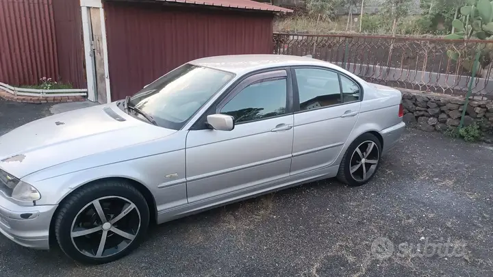 BMW 320 2002 photo 3