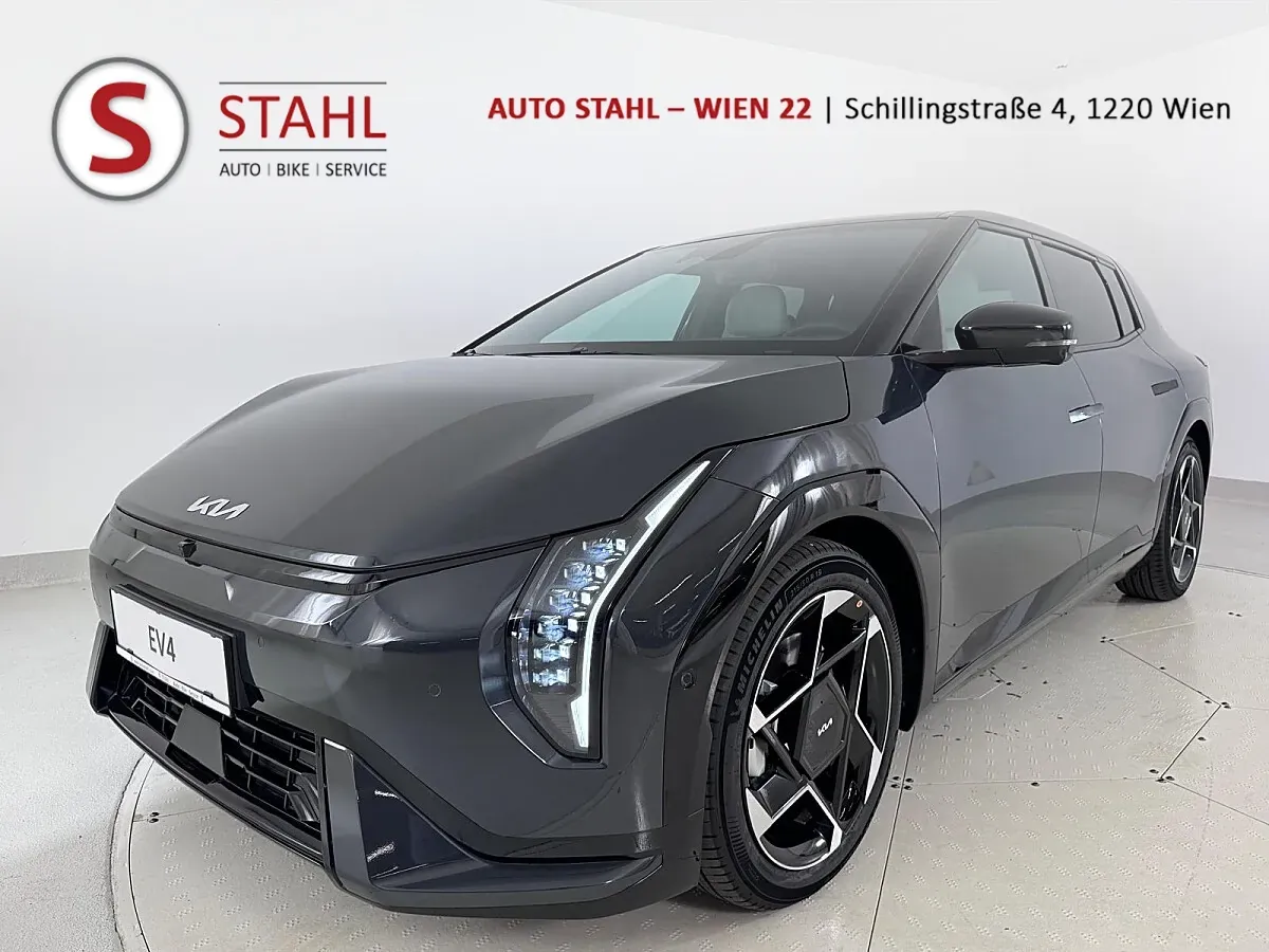 Kia Ev4